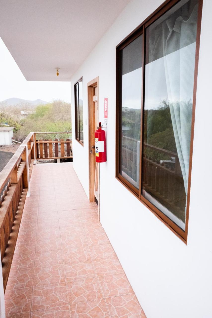 Hostal Santa Maria Floreana Buitenkant foto